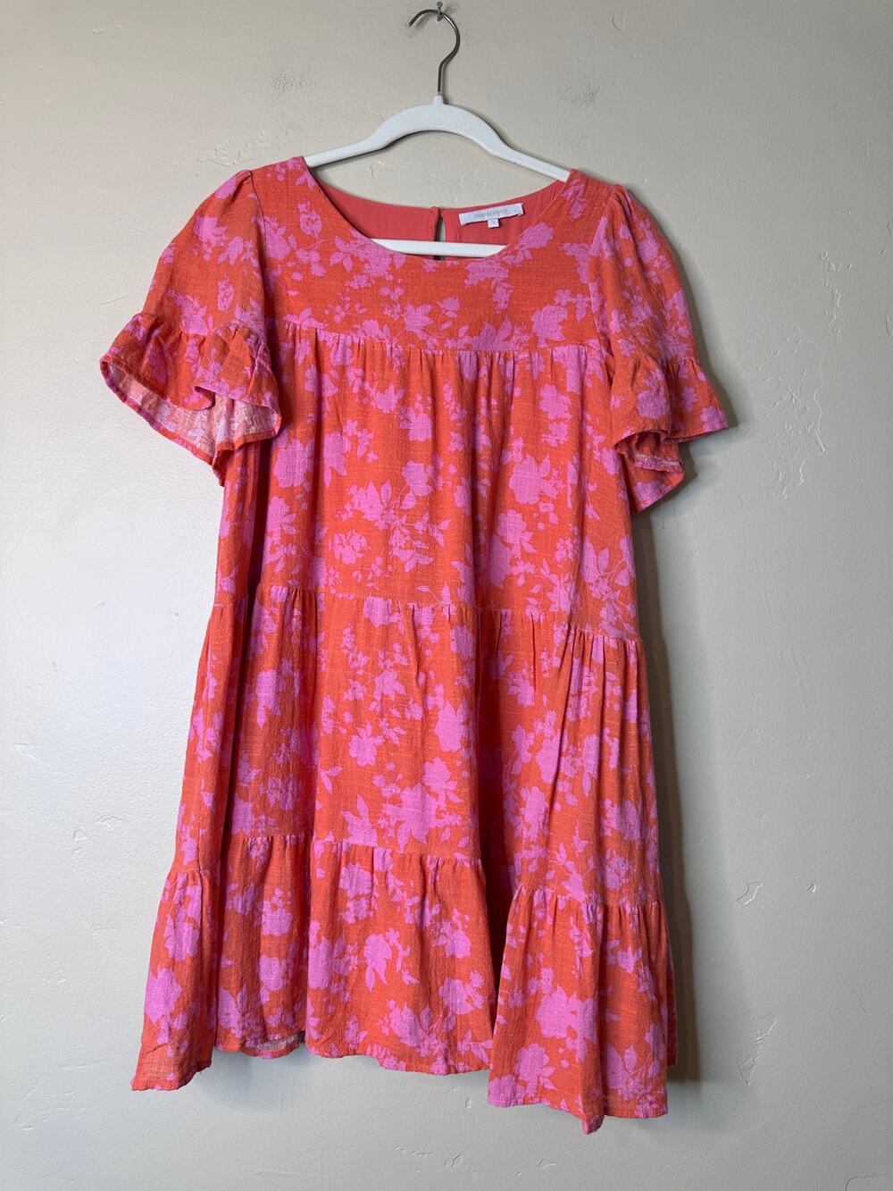Boutique Olivaceous Pink and Coral Tiered Mini Dress SMALL